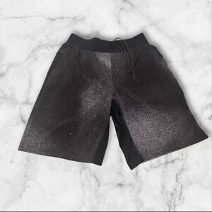 Lululemon Mens Black The Shorts Size Small